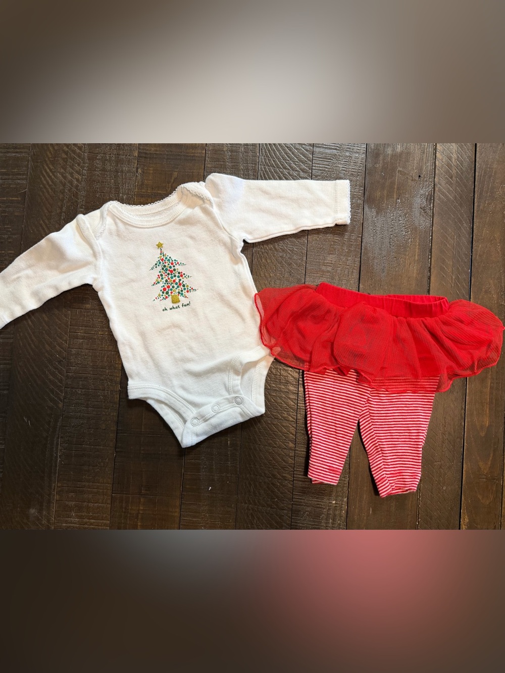 (5 Pieces) Baby Girl Mixed Brands Holiday Clothes, size NB and 0-3 Mos. - Picture 2 of 3
